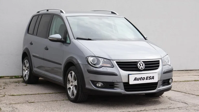 Volkswagen Touran 2.0 TDi 