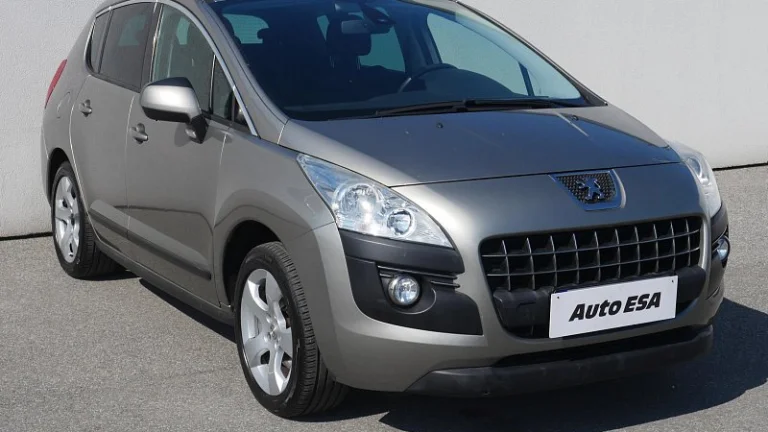 Peugeot 3008 2.0 HDi Premium