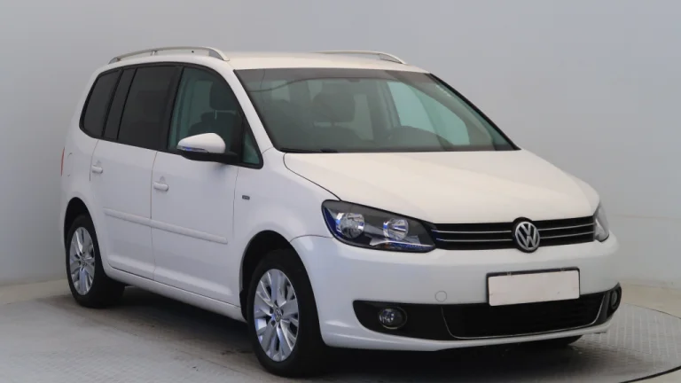 Volkswagen Touran, 2013