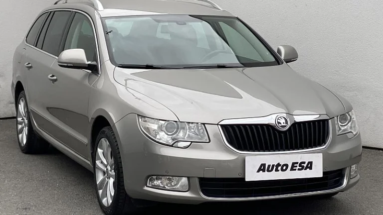 Škoda Superb II 2.0 TDi Elegance