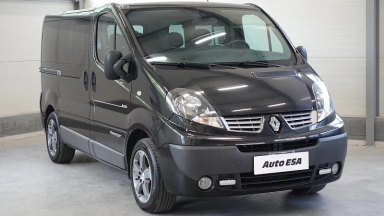 Renault Trafic 2.0dCi Passenger