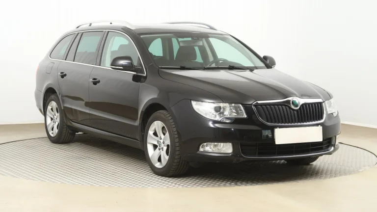 Škoda Superb, 2012