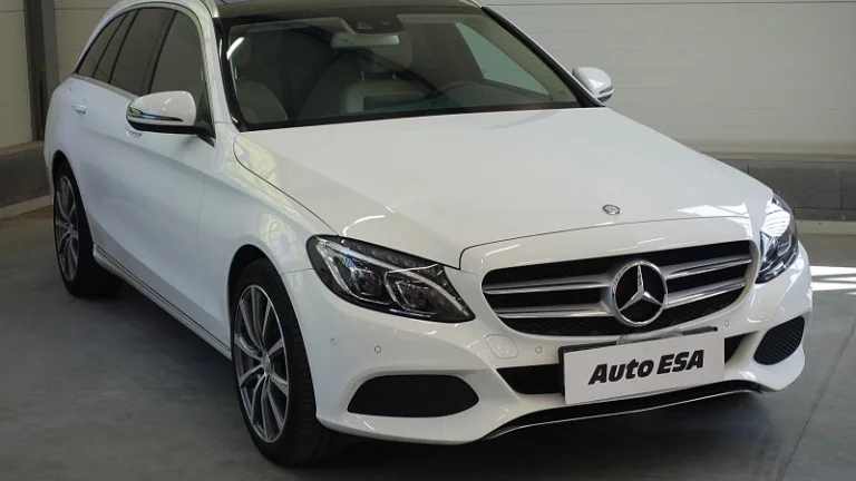 Mercedes-Benz Třída C 1.6 K 