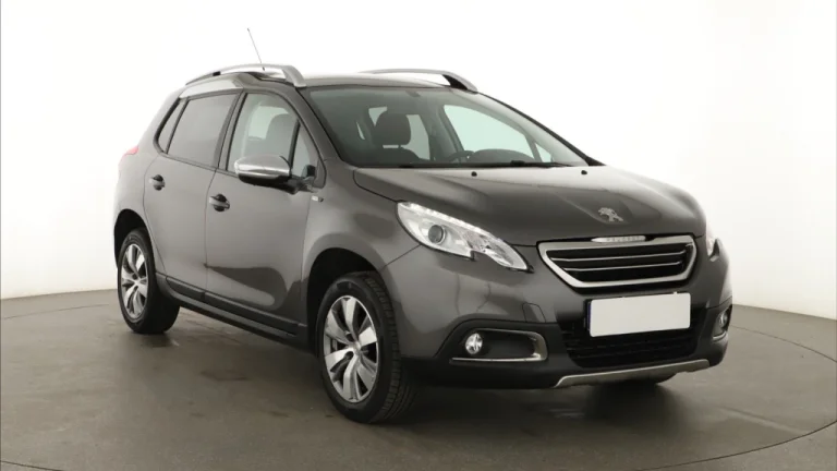 Peugeot 2008, 2015
