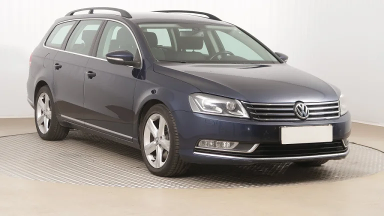Volkswagen Passat, 2013