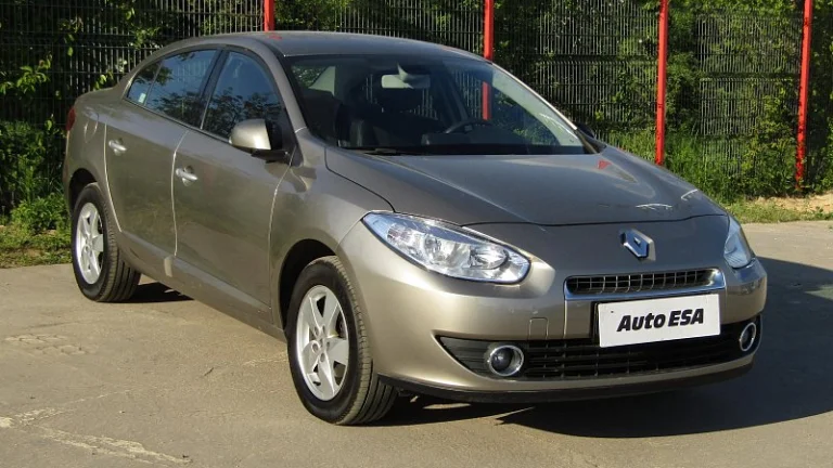 Renault Fluence 1.6i 16V 