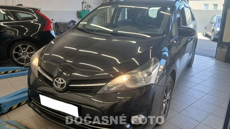Toyota Verso 2.0 D-4D 