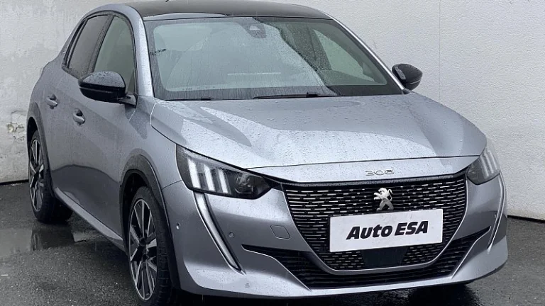 Peugeot 208 1.2 PT GT Line