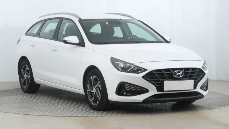 Hyundai i30, 2021