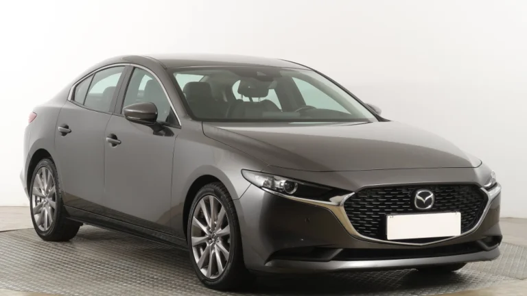 Mazda 3, 2021