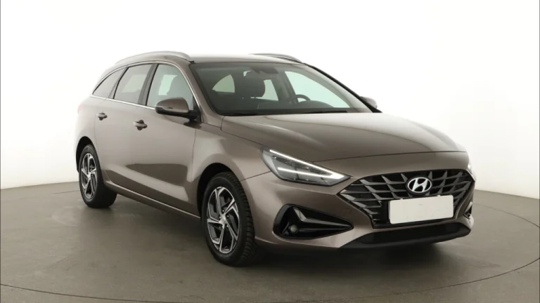 Hyundai i30, 2022
