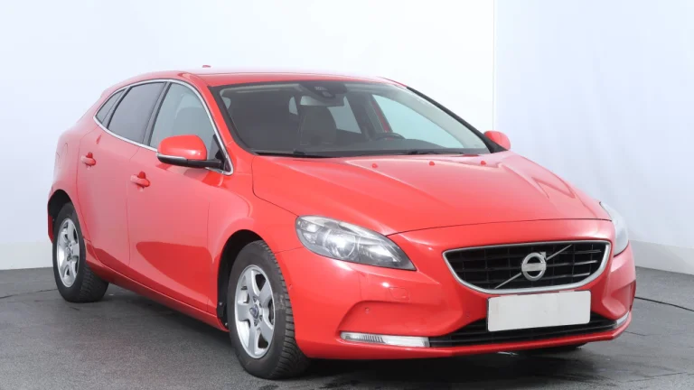 Volvo V40, 2012