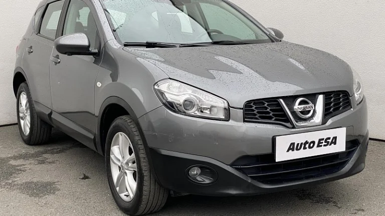 Nissan Qashqai 2.0i Acenta