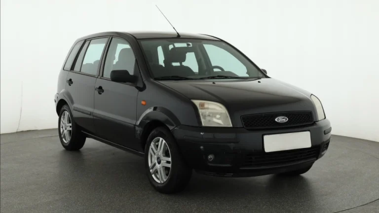 Ford Fusion, 2003