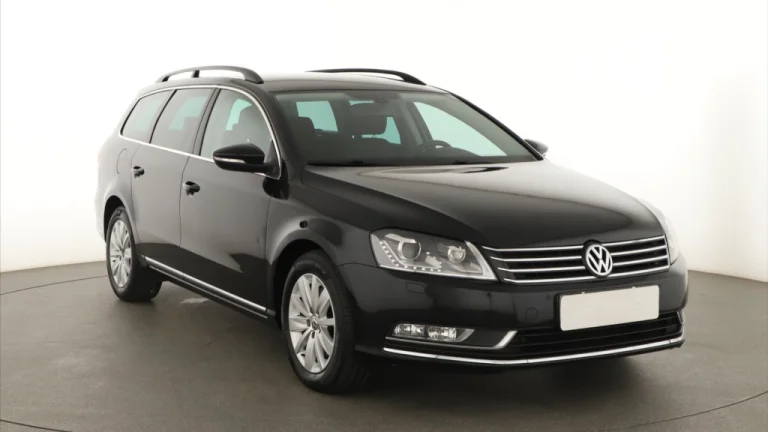 Volkswagen Passat, 2013