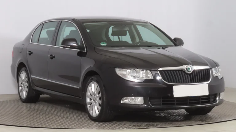 Škoda Superb, 2012