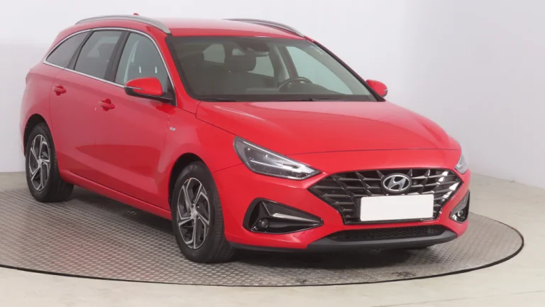 Hyundai i30, 2022