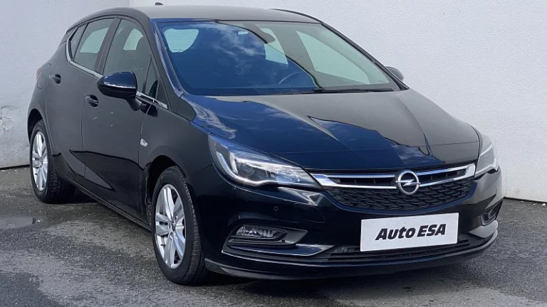 Opel Astra 1.6 CDTi Bussines