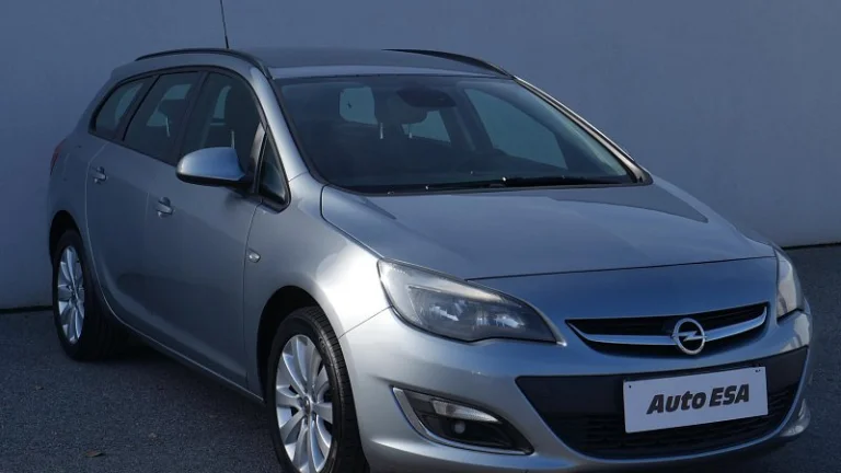 Opel Astra 2.0 CDTi 