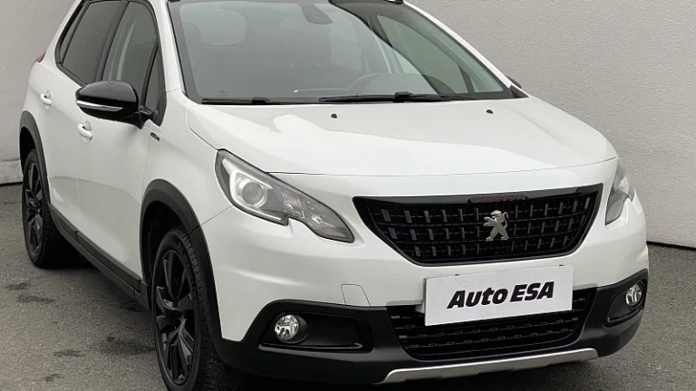 Peugeot 2008 1.2 PT GT Line