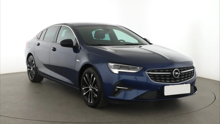 Opel Insignia, 2021