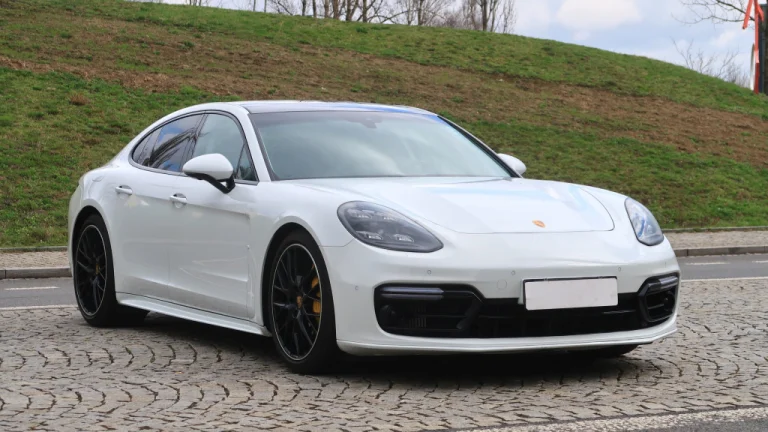 Porsche Panamera, 2017