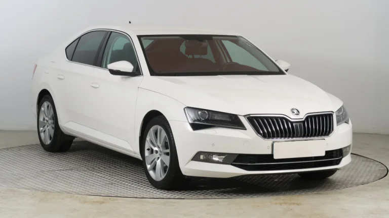 Škoda Superb, 2016