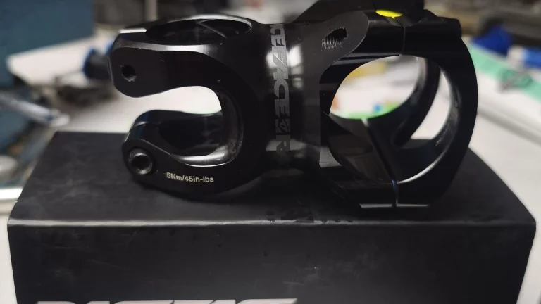Race Face Turbine R35 - představec a řídítka
