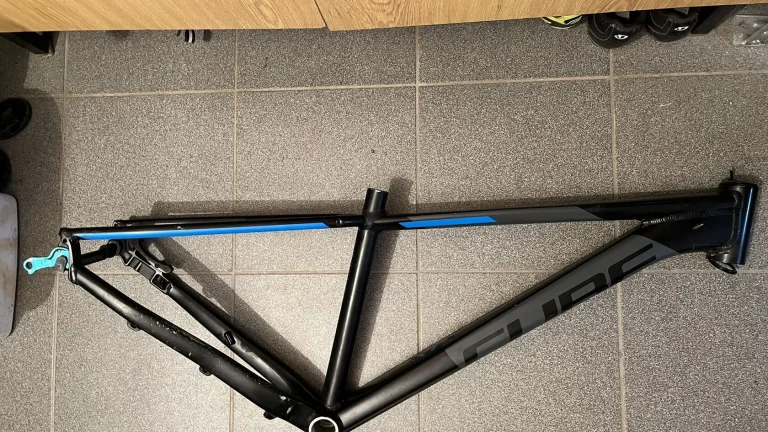 MTB rám 27,5 XS