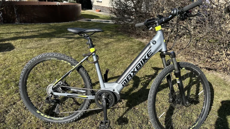 Maxbike dámské kolo s dokladem o koupi minimálně jeté