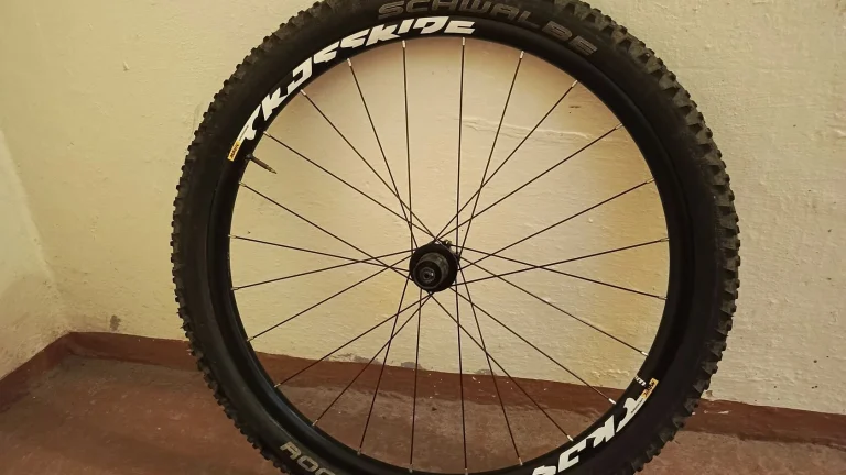 Zadní zapletené kolo Mavic Crossride 26" RU