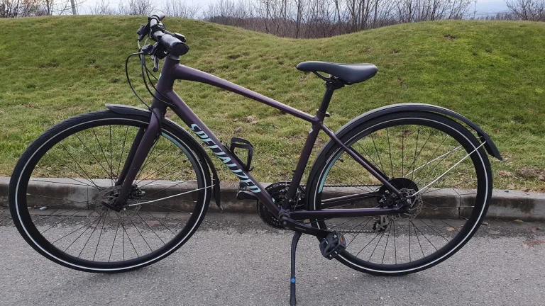 Dámské kolo Specialized Sirrus