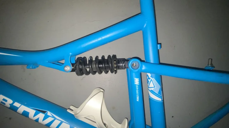 Odpružený rám pro děti 24”