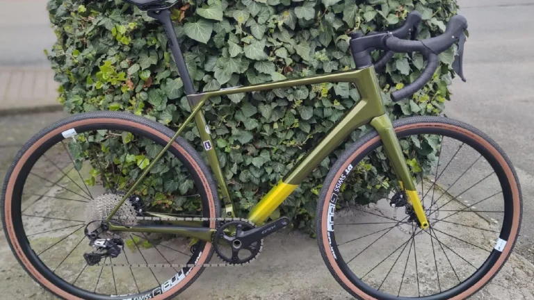 Prodám nové gravel SUPERIOR X-ROAD Team Comp GR, vel. 56cm(L)