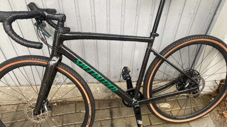Gravel Specialized DIVERGE E5 COMP 2023