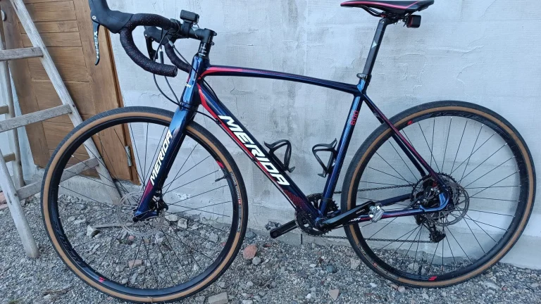 Merida cyklokros 600