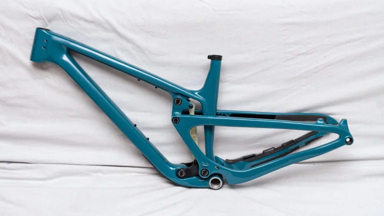 Propain Hugene (29",M, karbon)