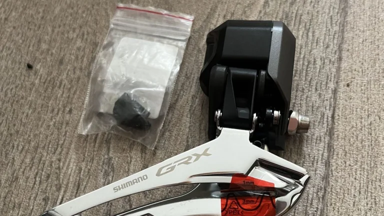 Přesmykač SHIMANO GRX FD-RX815 Di2 2x11, nový