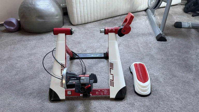 Cyklistický trenažér ELITE Novo Force 8 vcetne Misoro B+