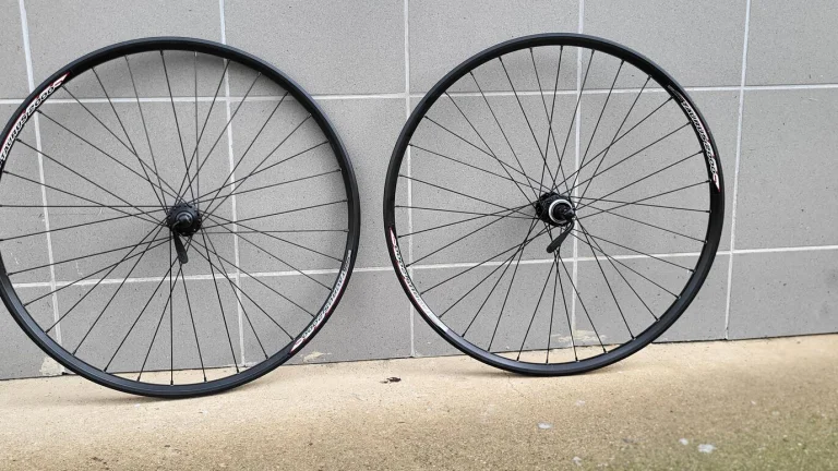 ZAPLETENÁ KOLA 26"