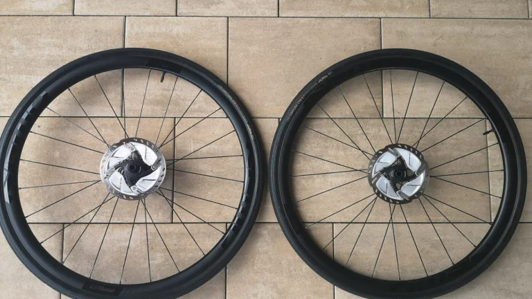 FFWD F3AD silniční hliníková kola ráfek 30 mm