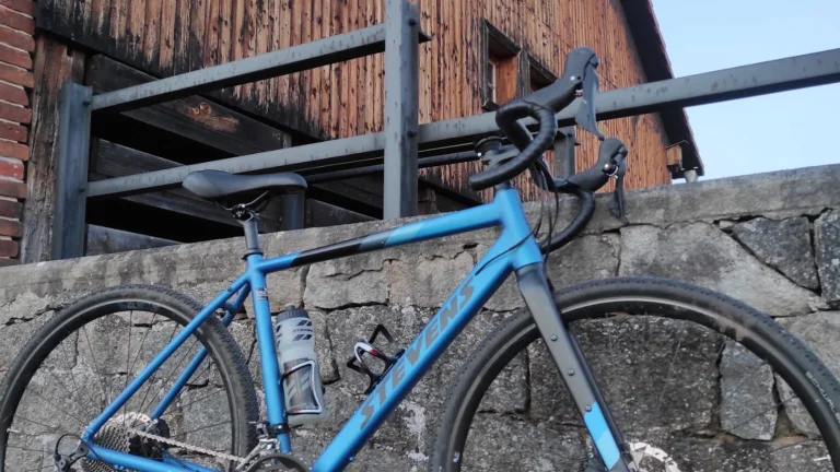 STEVENS 2022 PRESTIGE MODRÁ velikost rámu 56 cm