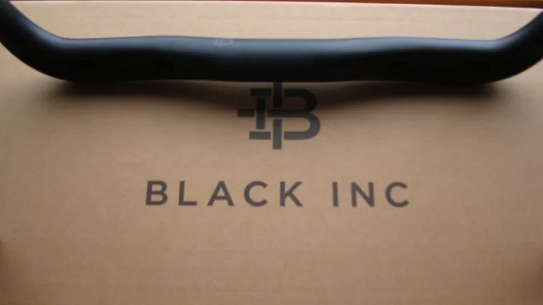 silniční řidítka Black Inc