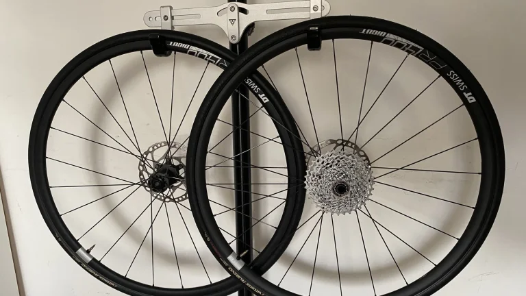 Zapletená kola - DT Swiss PR 1400 DICUT Disc ořech Shimano