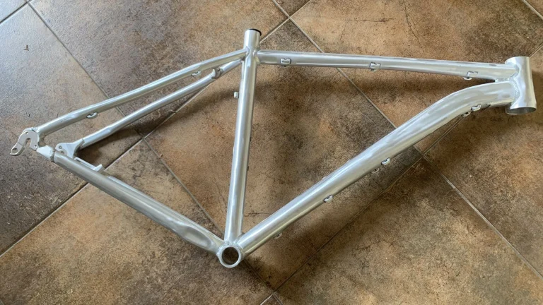 Prodám nový 29" surový MTB rám Amulet ve velikosti 19"/48cm