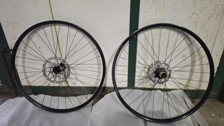 Syncros x25