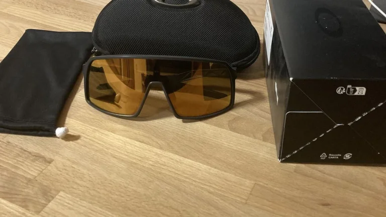Oakley sutro matte carbon prizm 24k