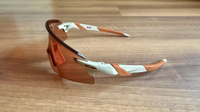 Nové brýle Oakley Encoder