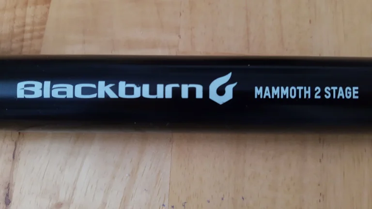 BLACKBURN Mammoth 2Stage AnyValve Black