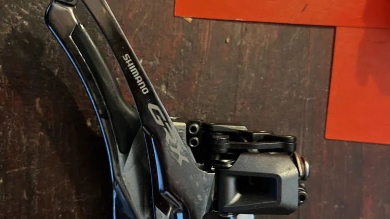 SHIMANO přesmykač GRX FD-RX820